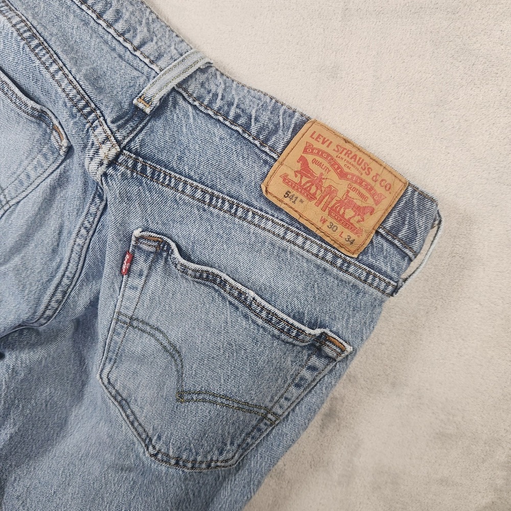 Levis Jeans Mens 30x34 Blue 541 Athletic Tapered Mid Rise Stretch (Inseam‎ 30")